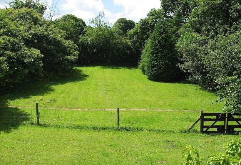Bed and Breakfast Little Pengelly Farm