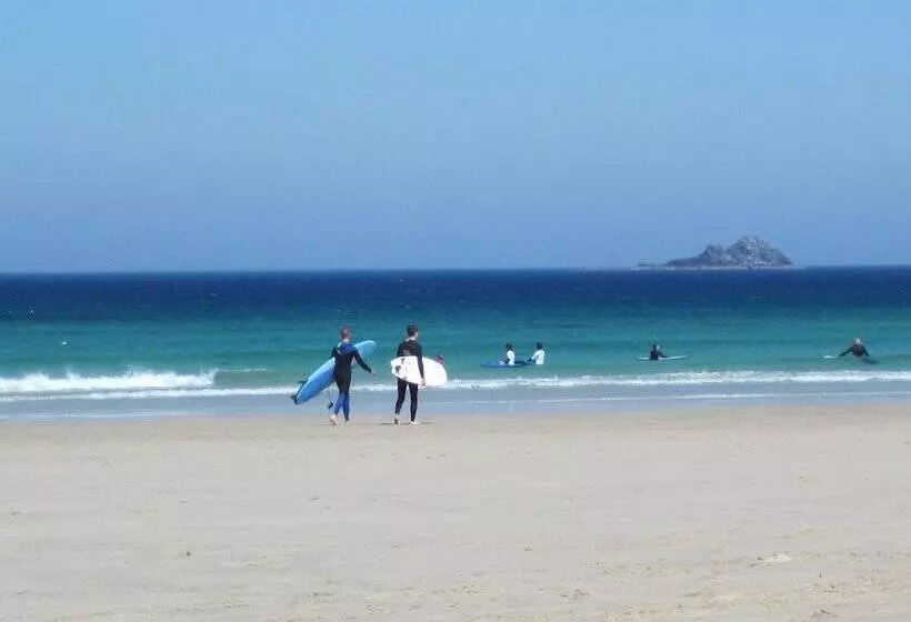 Aamiaismajoitus (B&B) Little Pengelly Farm