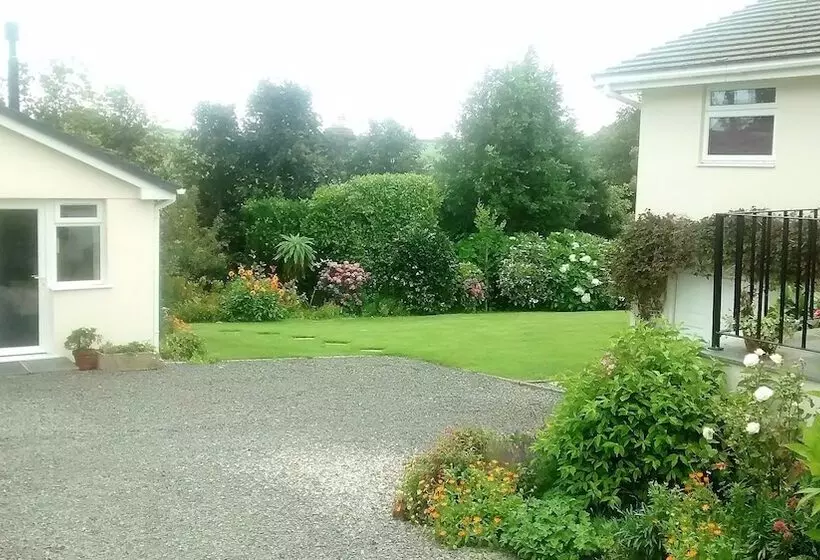 Clouds Bed And Breakfast