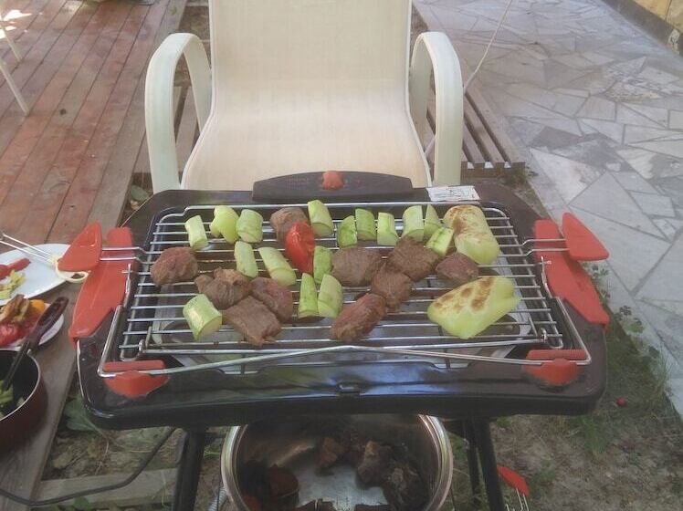 مسافرخانه Mir Abdullo