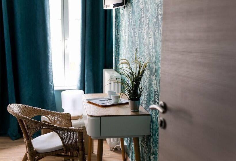 ホテル Le Cotentin Appart Hôtels & Restaurant Le Cot