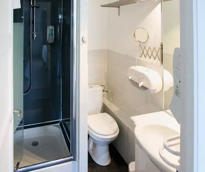 Hotelli Le Cotentin Appart Hôtels & Restaurant Le Cot