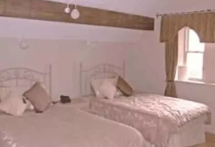 Hotelli Low Wood Hall