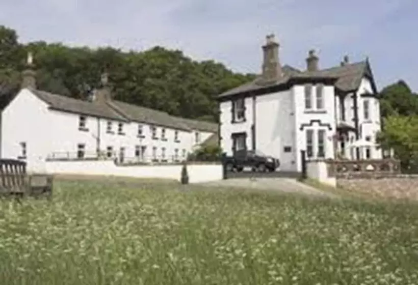 Hotelli Low Wood Hall