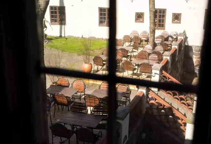 Hotelli Vardshuset Hwitan