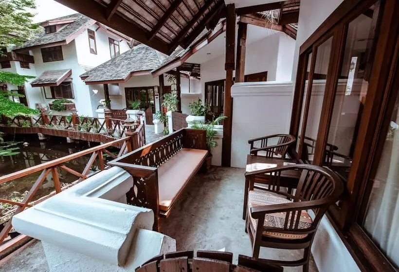 ホテル Vila Villa Resort In Town