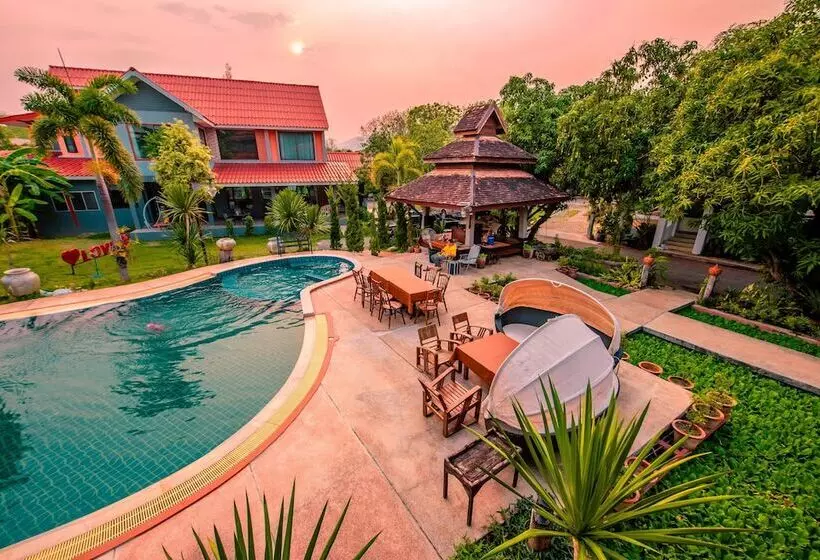 ホテル Vila Villa Resort In Town