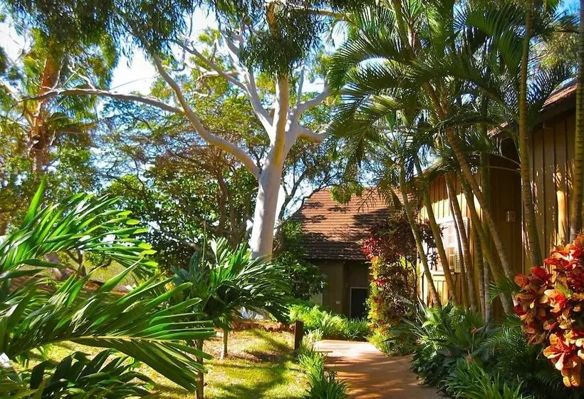 Molokai Vacation Properties – Paniolo Hale