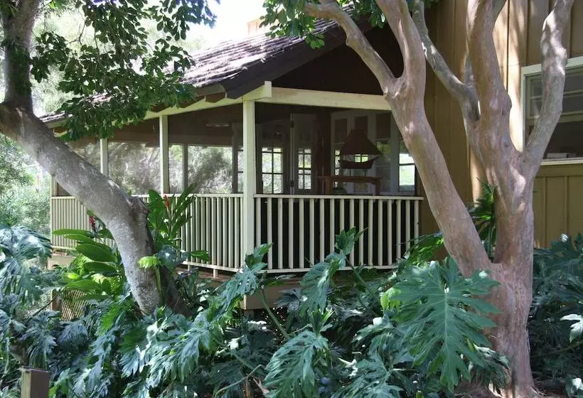 Molokai Vacation Properties – Paniolo Hale