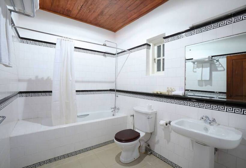 فندق The Sanctuary At Tissawewa