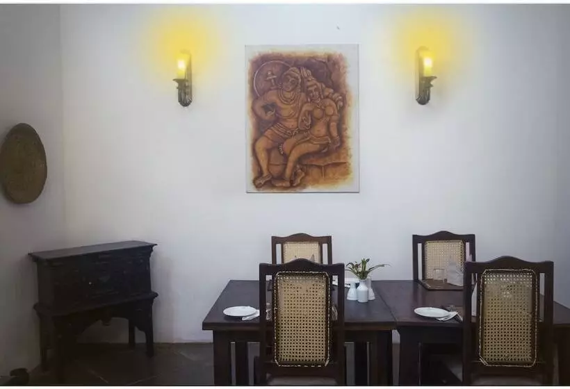 Отель The Sanctuary At Tissawewa