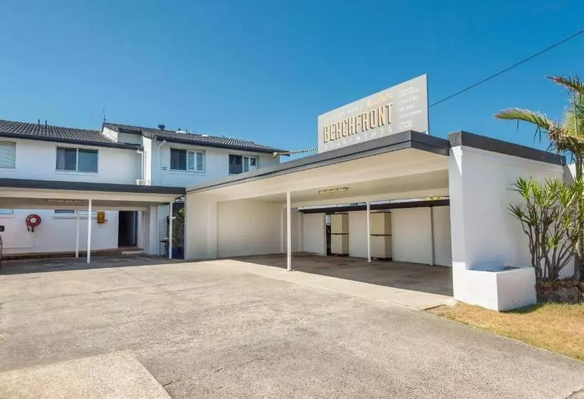 10t Beachfront Apartments