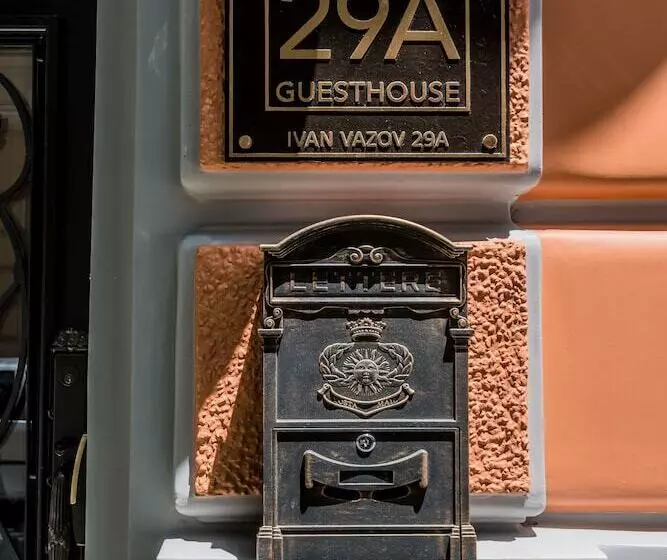 تختخواب و صبحانه 29a Guesthouse