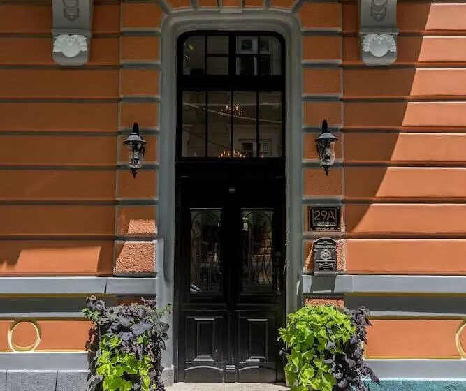 تختخواب و صبحانه 29a Guesthouse
