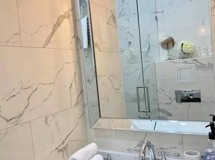 تختخواب و صبحانه 29a Guesthouse