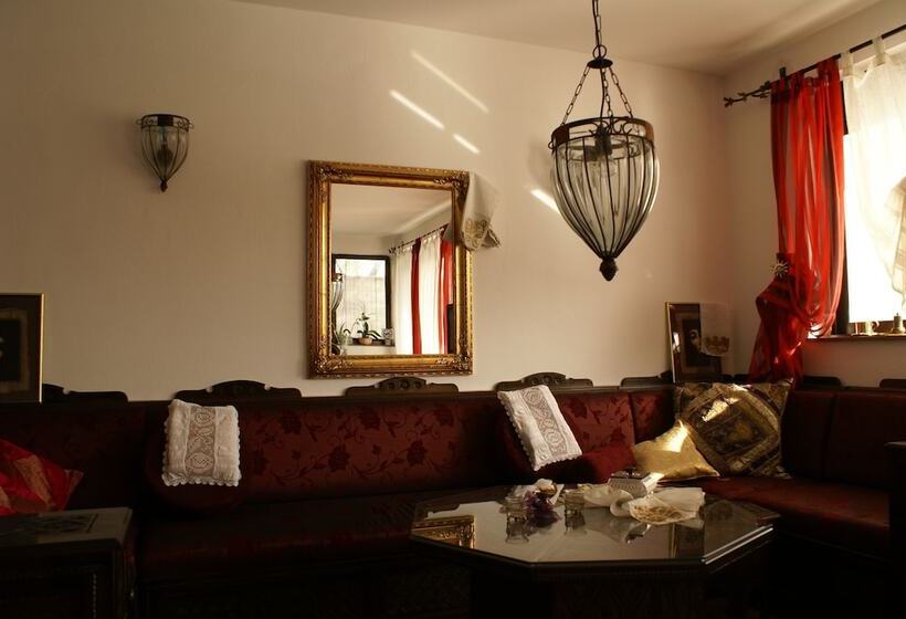 تختخواب و صبحانه Villa Velagić