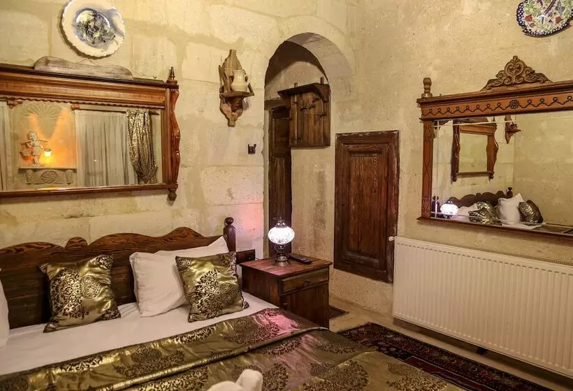 ホテル Goreme Palace Cave Suites