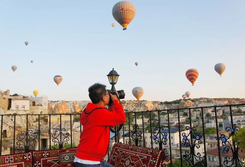 ホテル Goreme Palace Cave Suites
