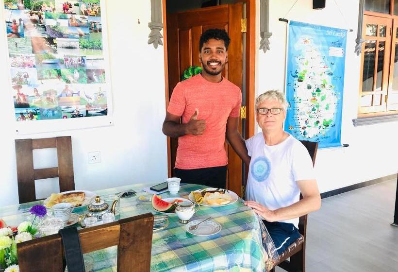 酒店 Rodrigo's Villa & Restaurant