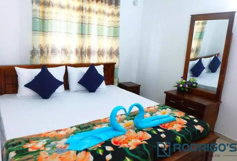 هتل Rodrigo's Villa & Restaurant