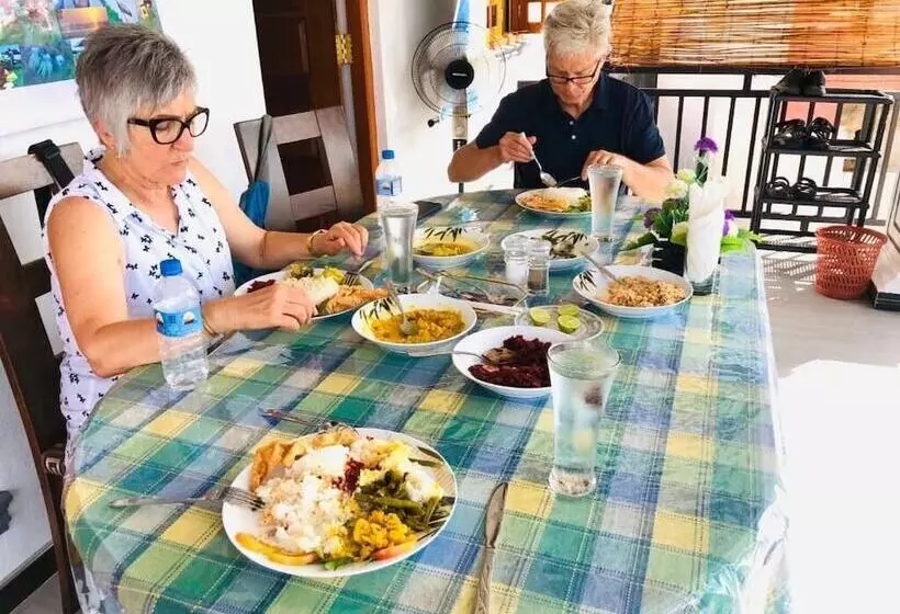 هتل Rodrigo's Villa & Restaurant