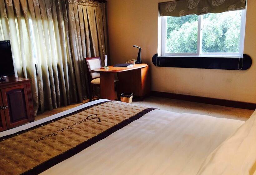 هتل Saigon Park Resort