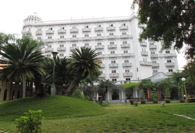 هتل Saigon Park Resort