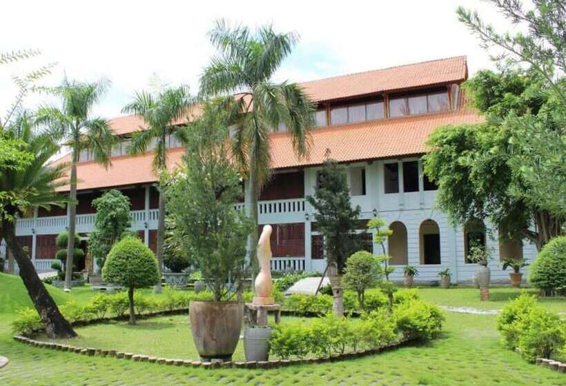هتل Saigon Park Resort