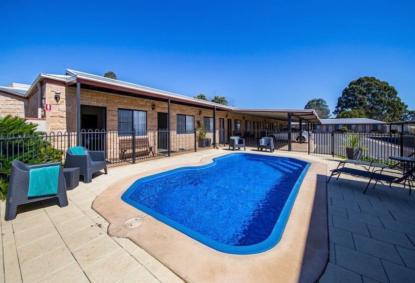 모텔 Ascot Lodge Motor Inn