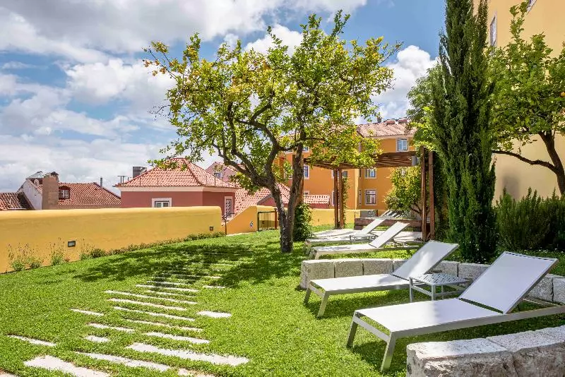 Tandem Palacio Alfama Suites