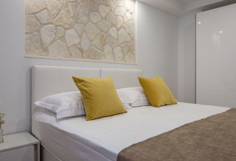 Apartment Franko Maris