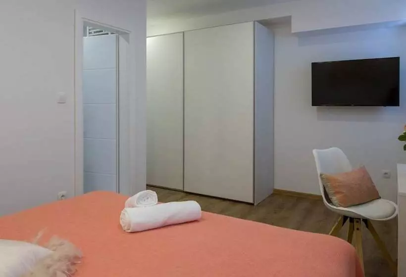 Apartment Franko Maris