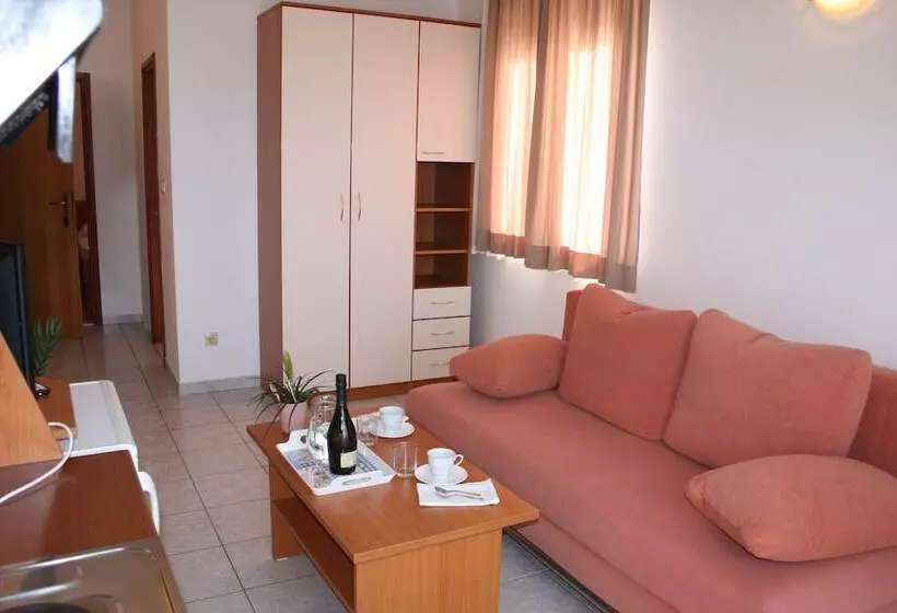 Apartments Ivan