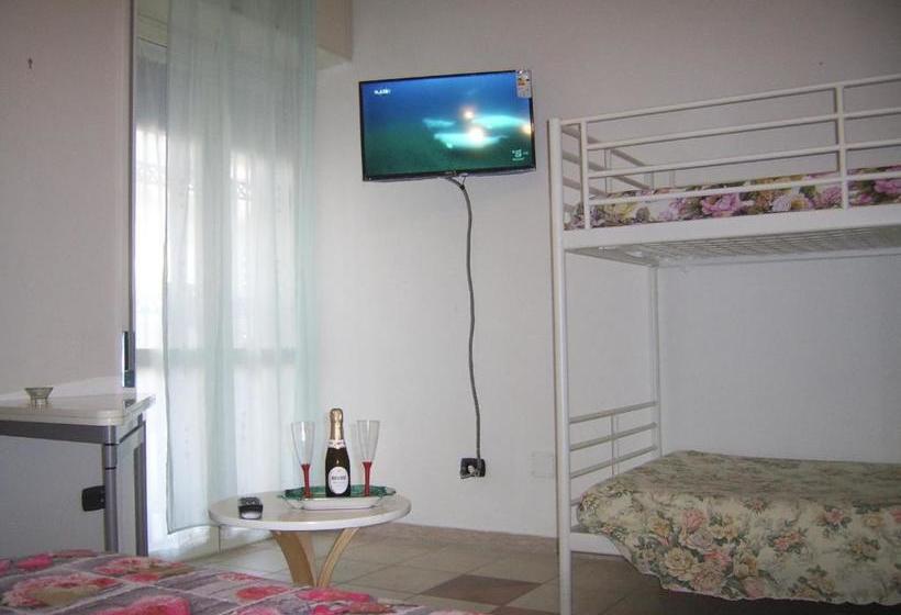 تختخواب و صبحانه Salerno Felix