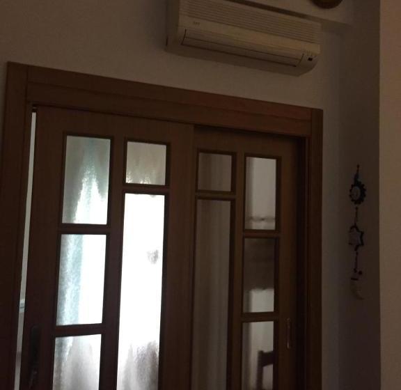 تختخواب و صبحانه Salerno Felix