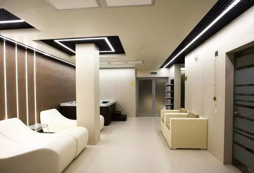 تختخواب و صبحانه Yagayaga Wellness Club