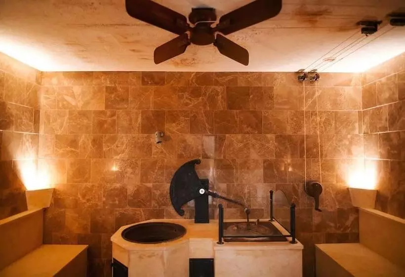 تختخواب و صبحانه Yagayaga Wellness Club