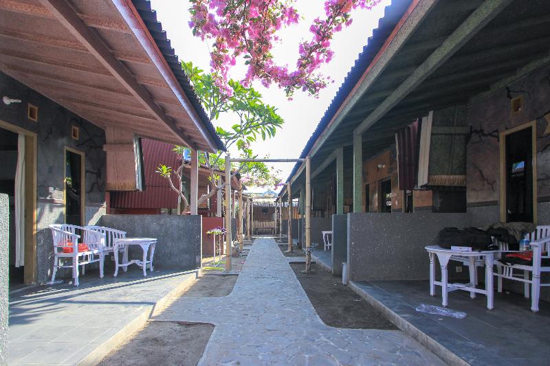 בית מלון כפרי Bale Gili Bungalow By Oyo Rooms