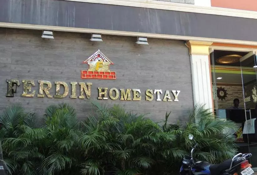 ホテル Ferdin Home Stay