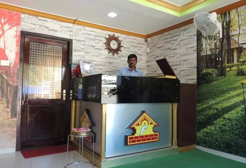 ホテル Ferdin Home Stay
