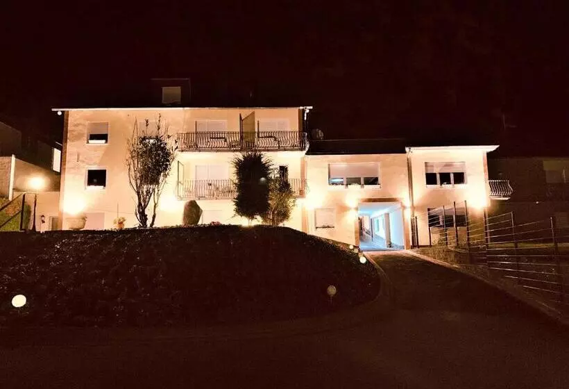 Hotelli Landhaus Kürrenberg