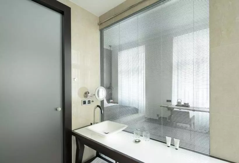 Hotelli Quentin Prague