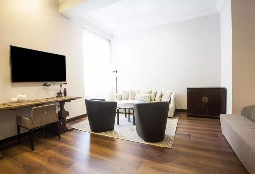 Hotelli Quentin Prague