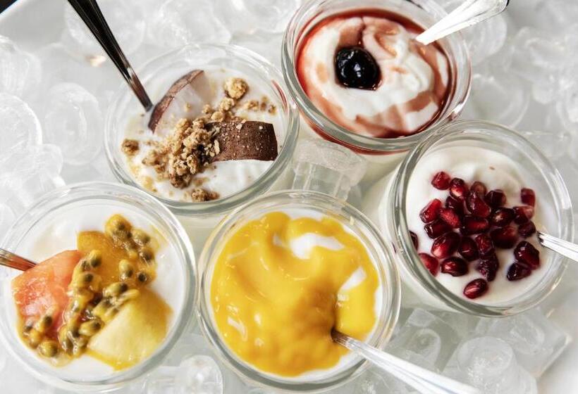 هتل Quentin Prague