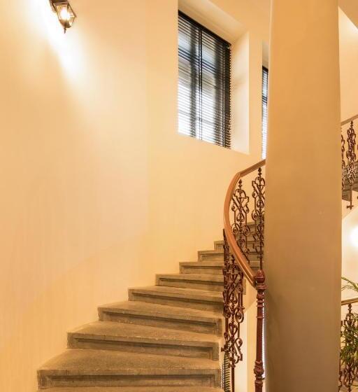 هتل Quentin Prague