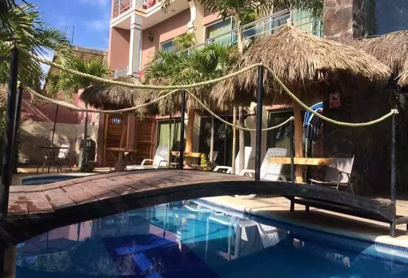 ホテル Simón Beach