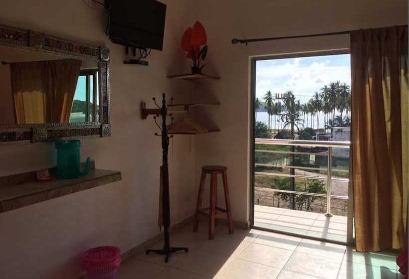 فندق Simón Beach