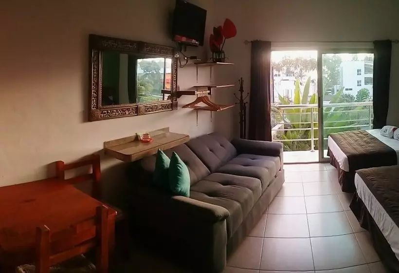 ホテル Simón Beach