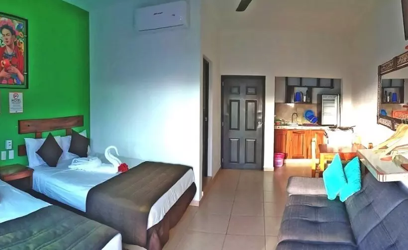 ホテル Simón Beach