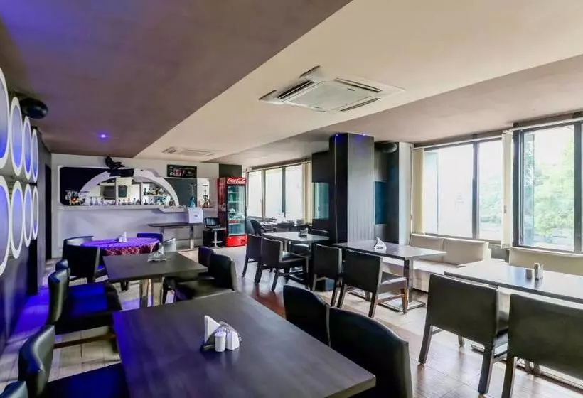 Hotelli Treebo Concerto Residentia